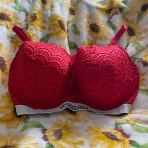 Victoria’s Secret Bra